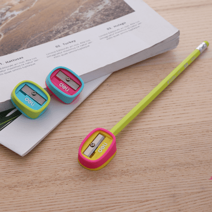 Точилка на 1 отверстие Deli "Smooth Sharpener" ассорти